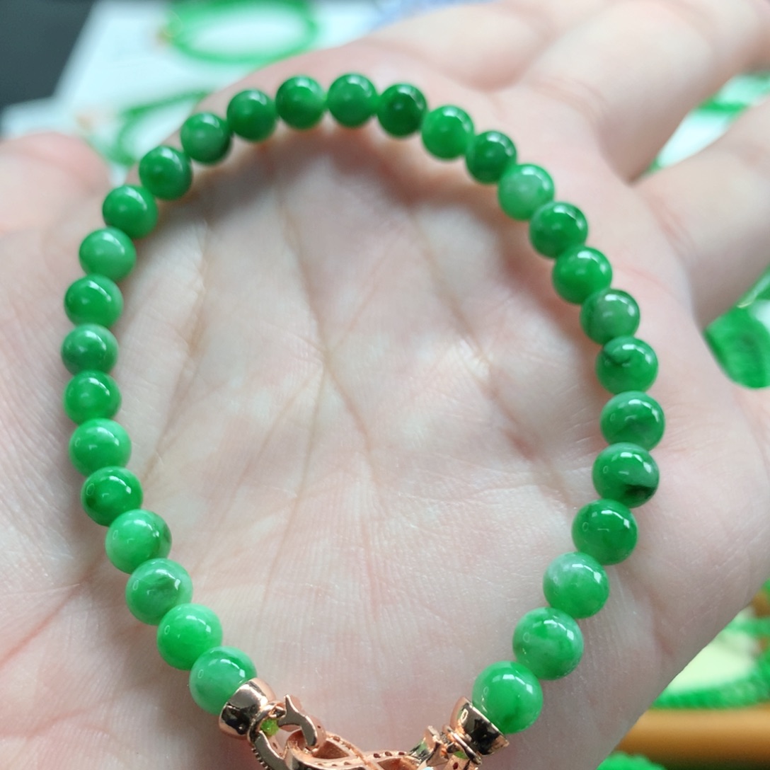 翡翠未镶嵌手链翡翠