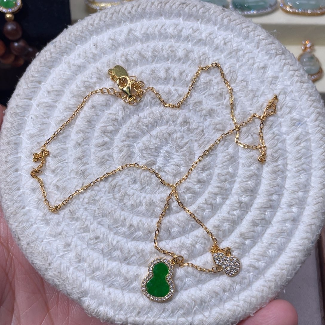 翡翠银S925镶嵌颈饰