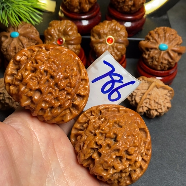 文玩核桃把件53官帽786