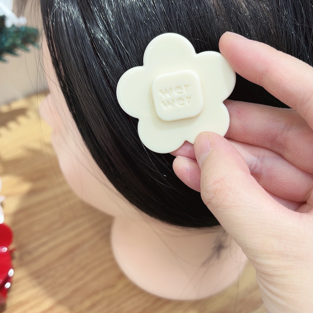 皮质铁合金花朵中号奶黄