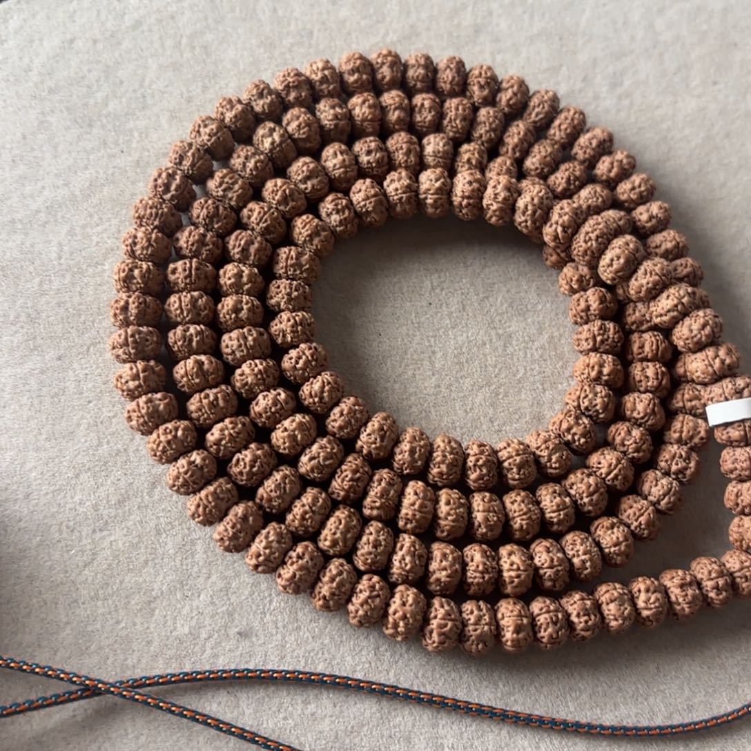 段***赁金刚菩提吊坠平细脖挂 8.1