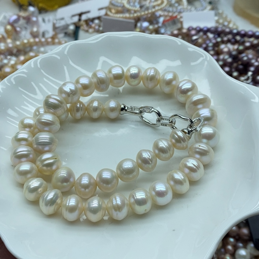 小***子天然淡水珍珠无人工干预合金淡水珍珠