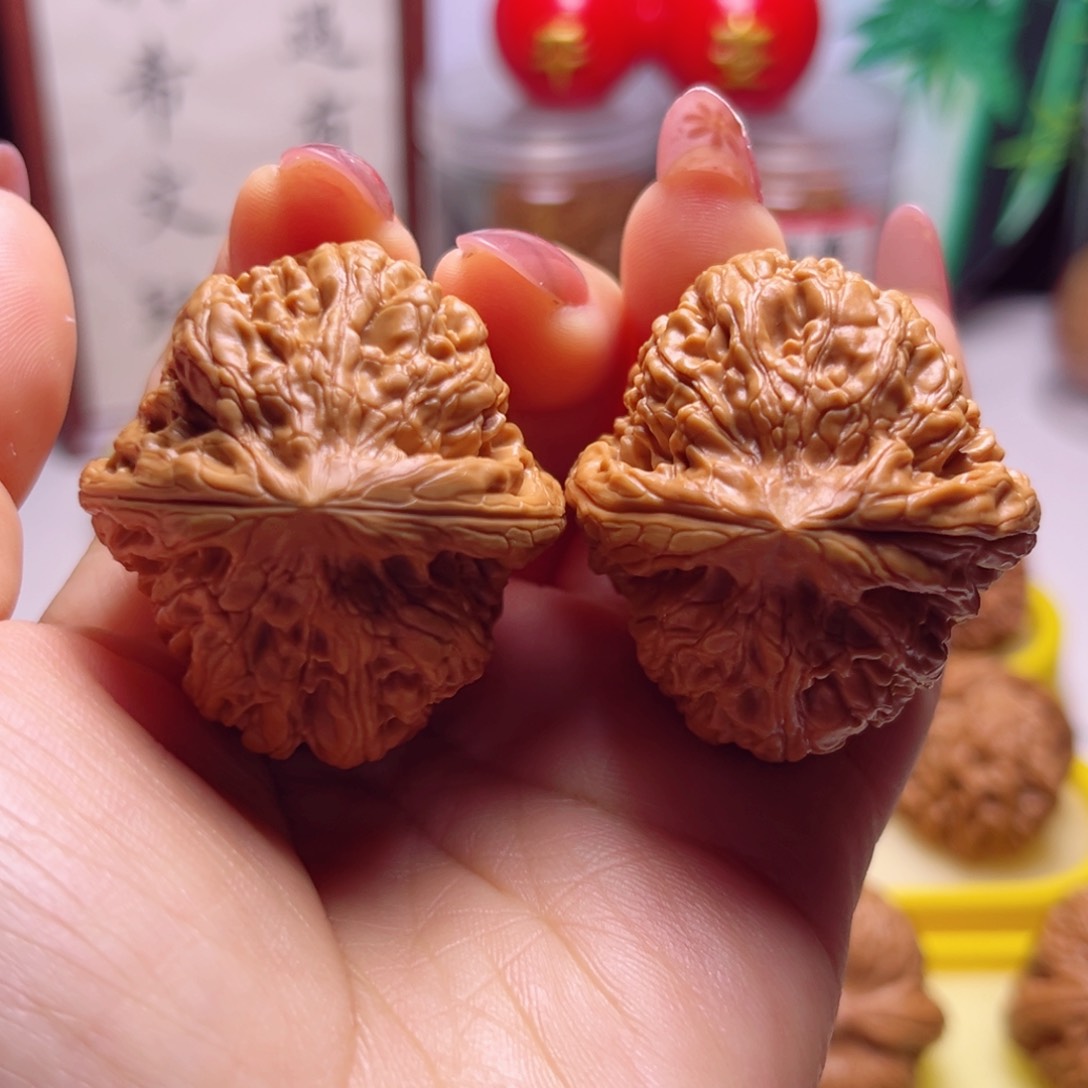 文玩核桃吊坠核之尊者核尊