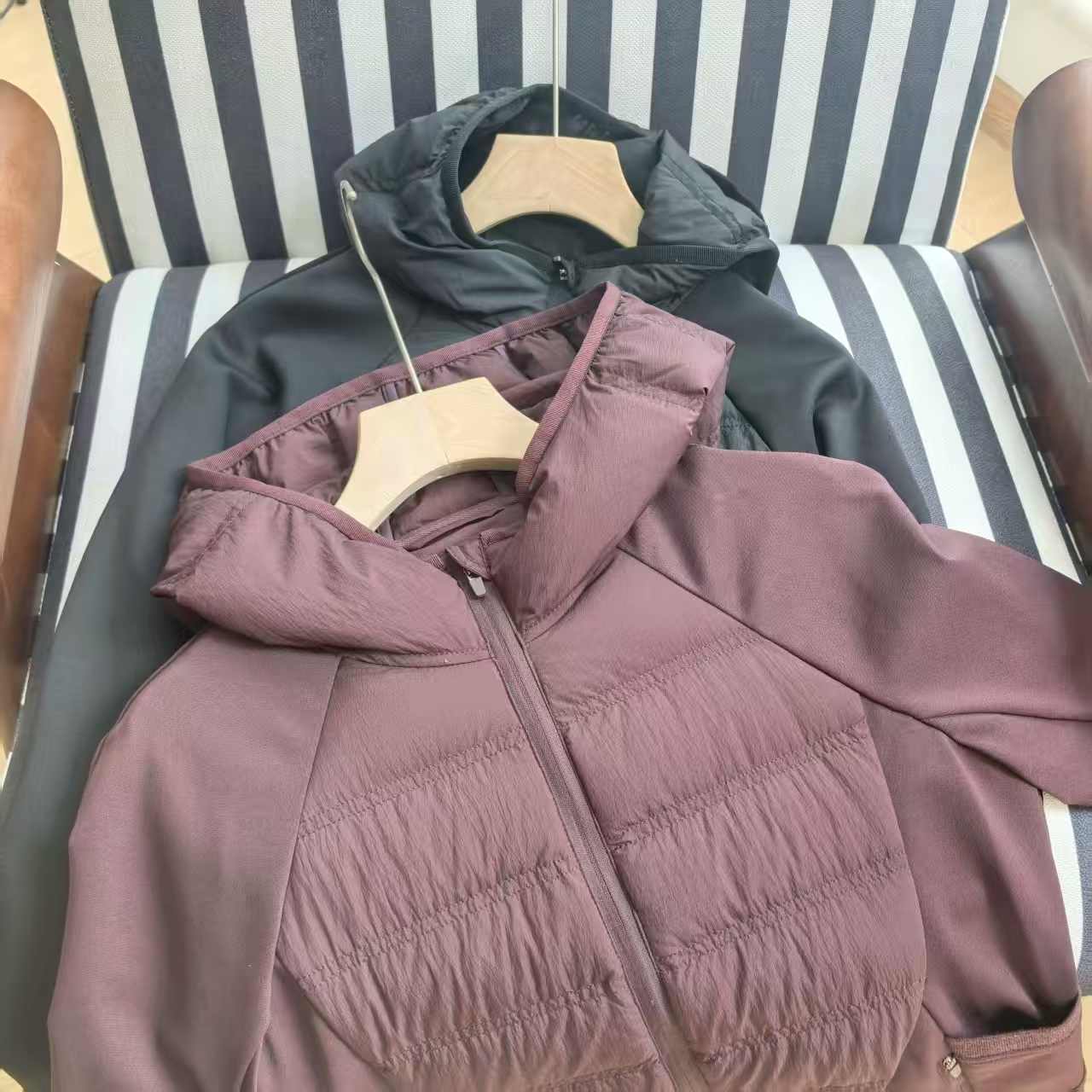 0919秋冬保暖轻薄充绒95鹅绒服连帽款