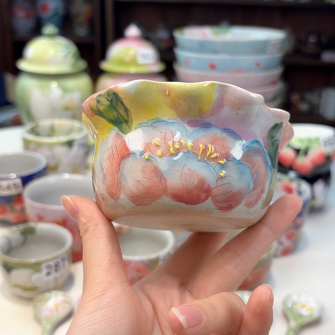 瓷片兔兔好可爱啊我