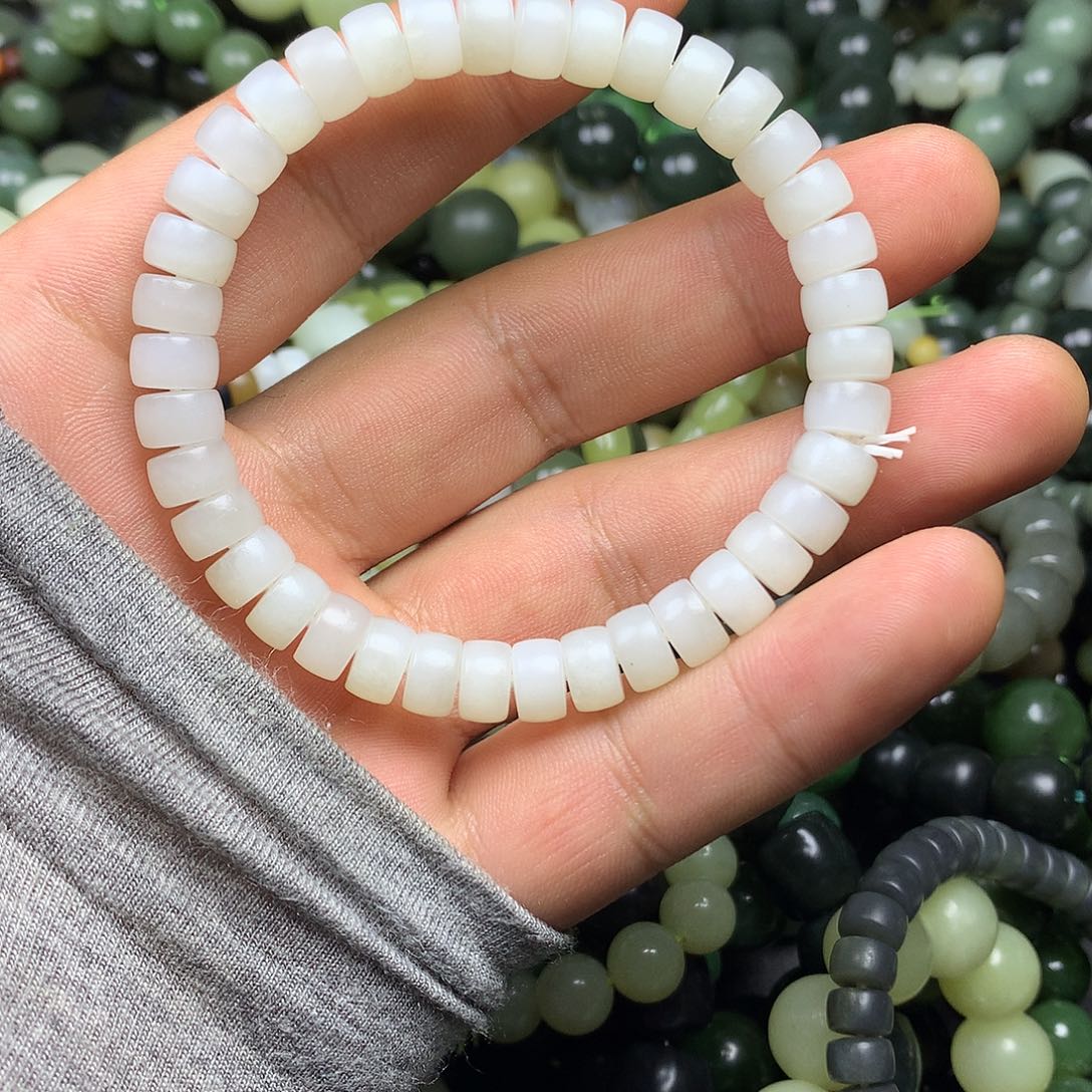 和田玉手链未镶嵌