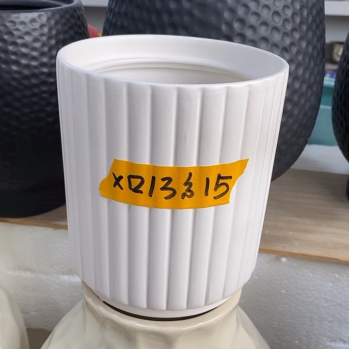 陶盆有孔 瑕疵针孔漏釉介意勿拍外口 13外高15