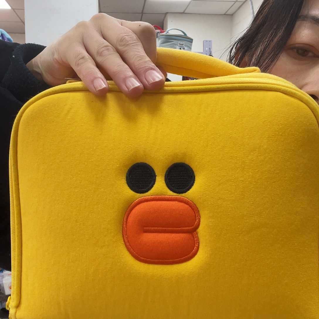 化妆包等各种产品