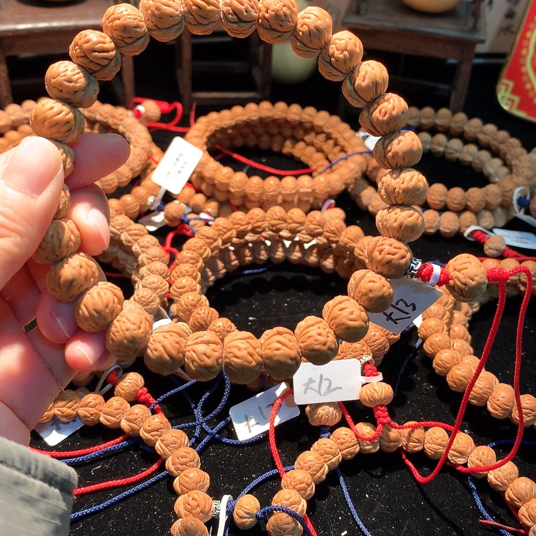 桃核吊坠大13尺寸手持