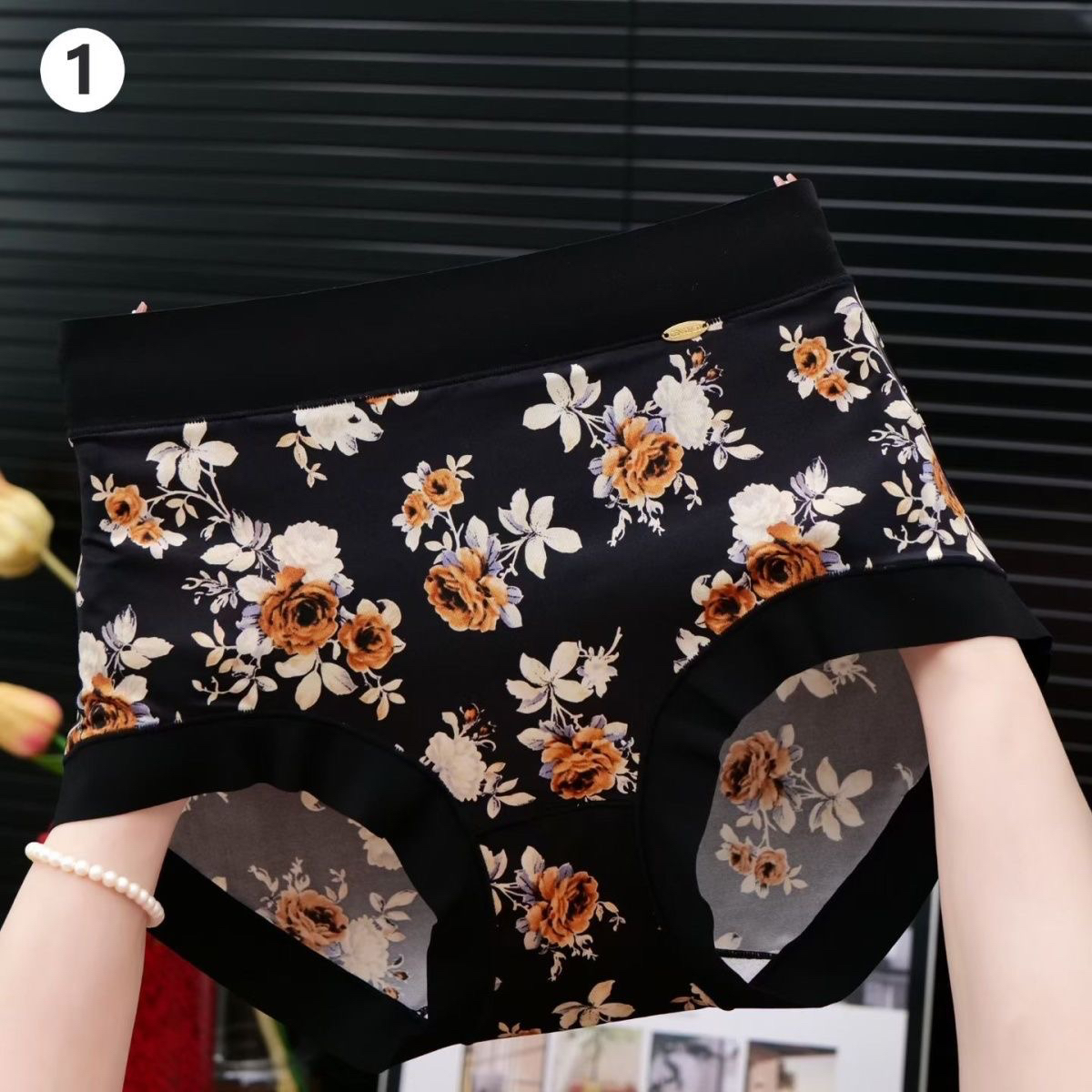 大码女士高腰透气印花抗菌包臀三角内裤