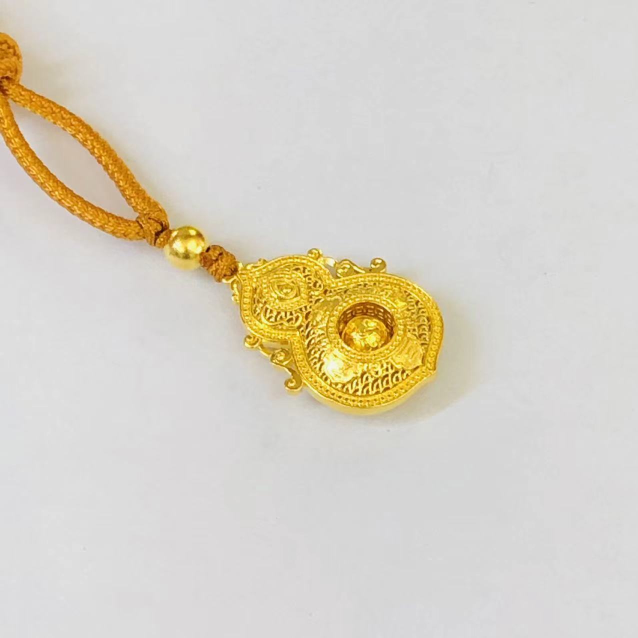 黄金足金999四美花丝葫芦古法吊坠