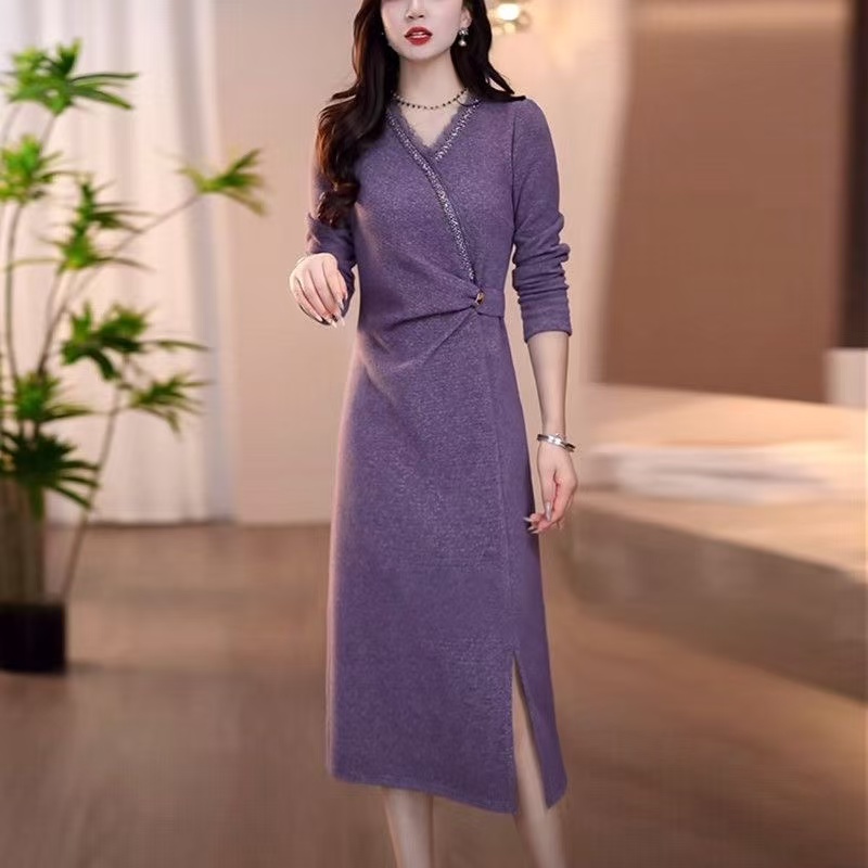 气质轻奢高级感女装2025秋冬新款时尚洋气打底显瘦连衣裙子
