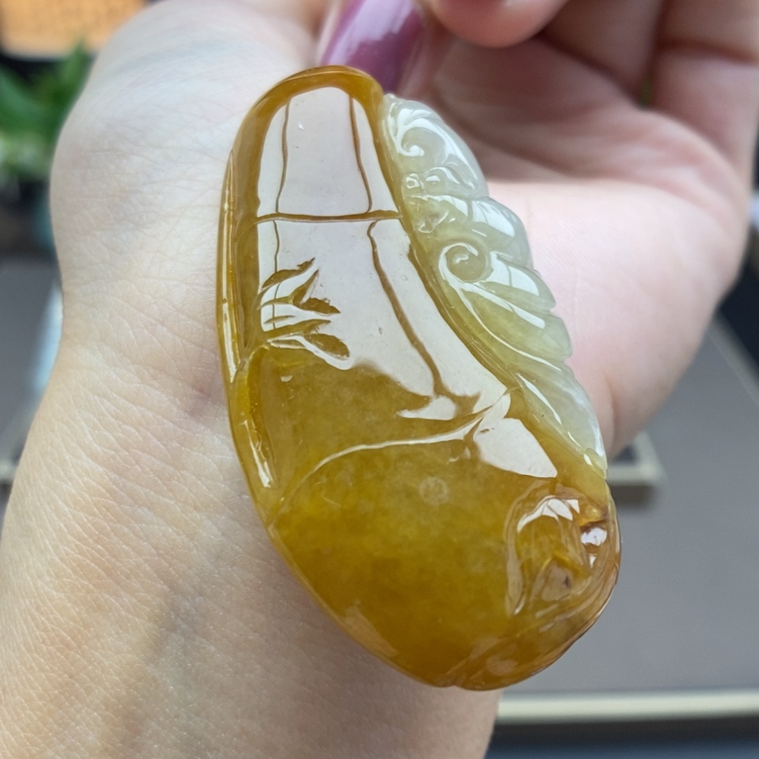 翡翠未镶嵌颈饰吊坠78