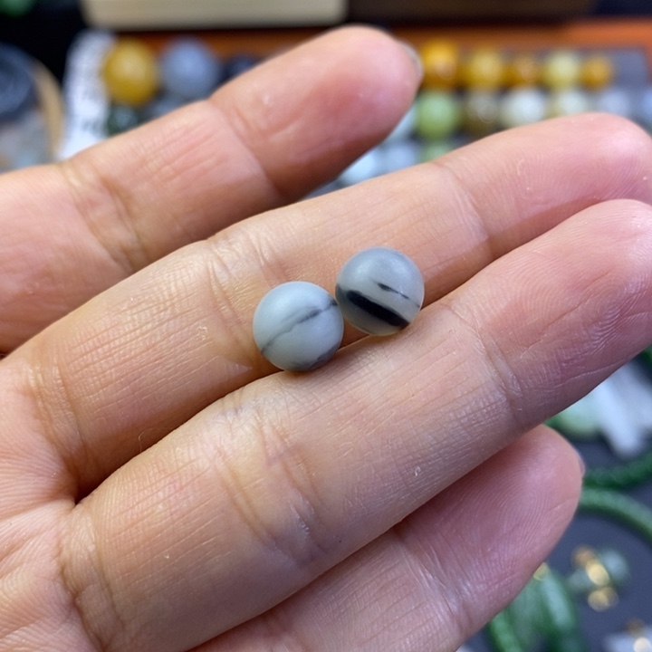 和田玉未镶嵌珠宝半成品青花卡8