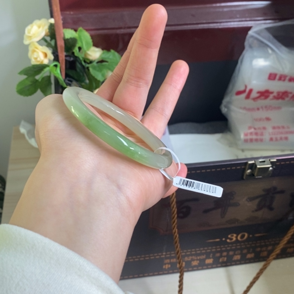 【闪购商品】和田玉手镯未镶嵌