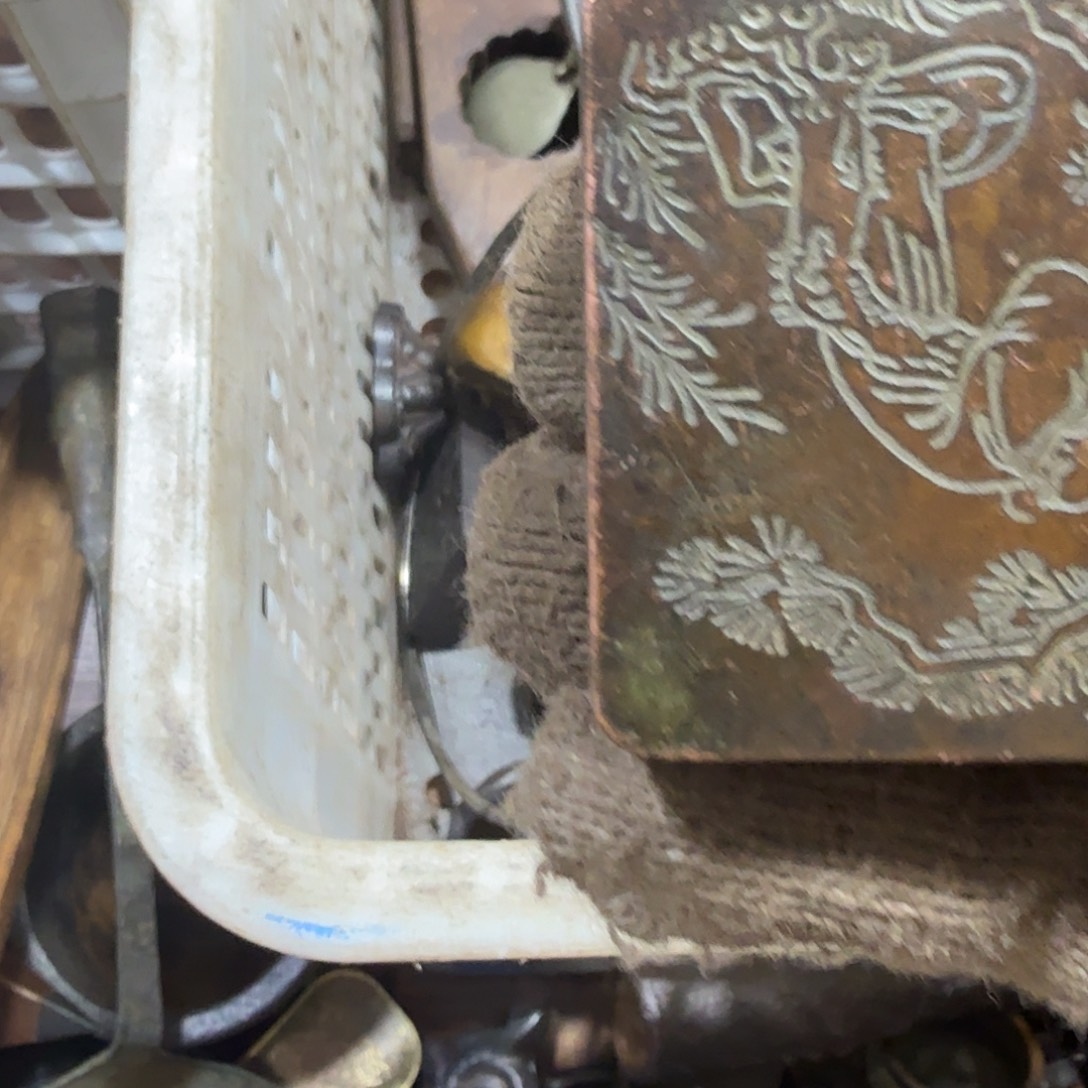 散***董一物一图，工艺品。