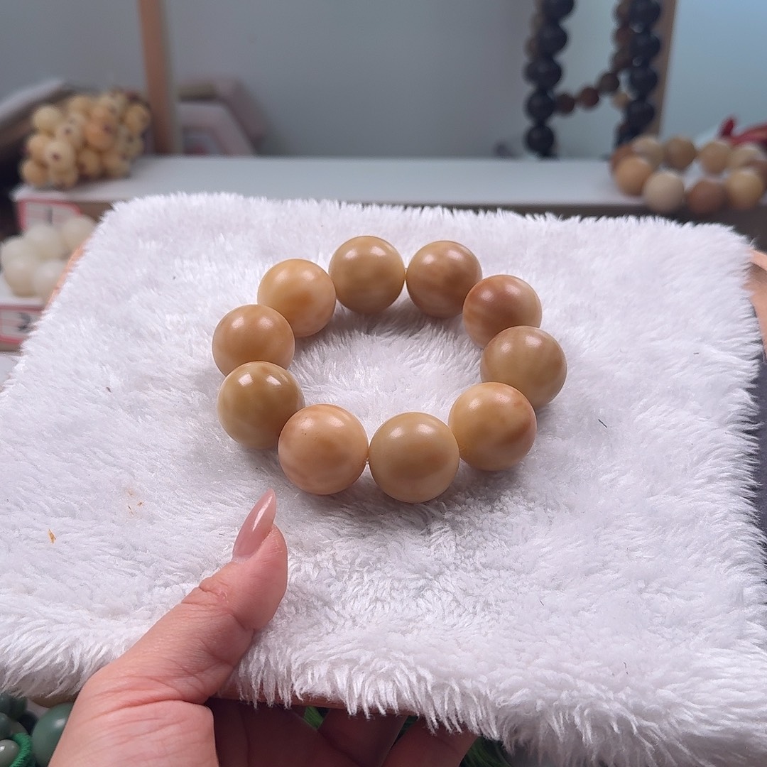 吊坠菩提根/象牙果卡24微瑕