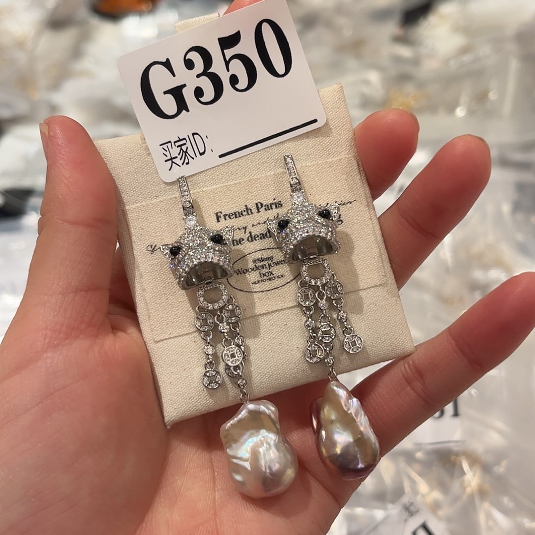 淡水珍珠耳饰合金