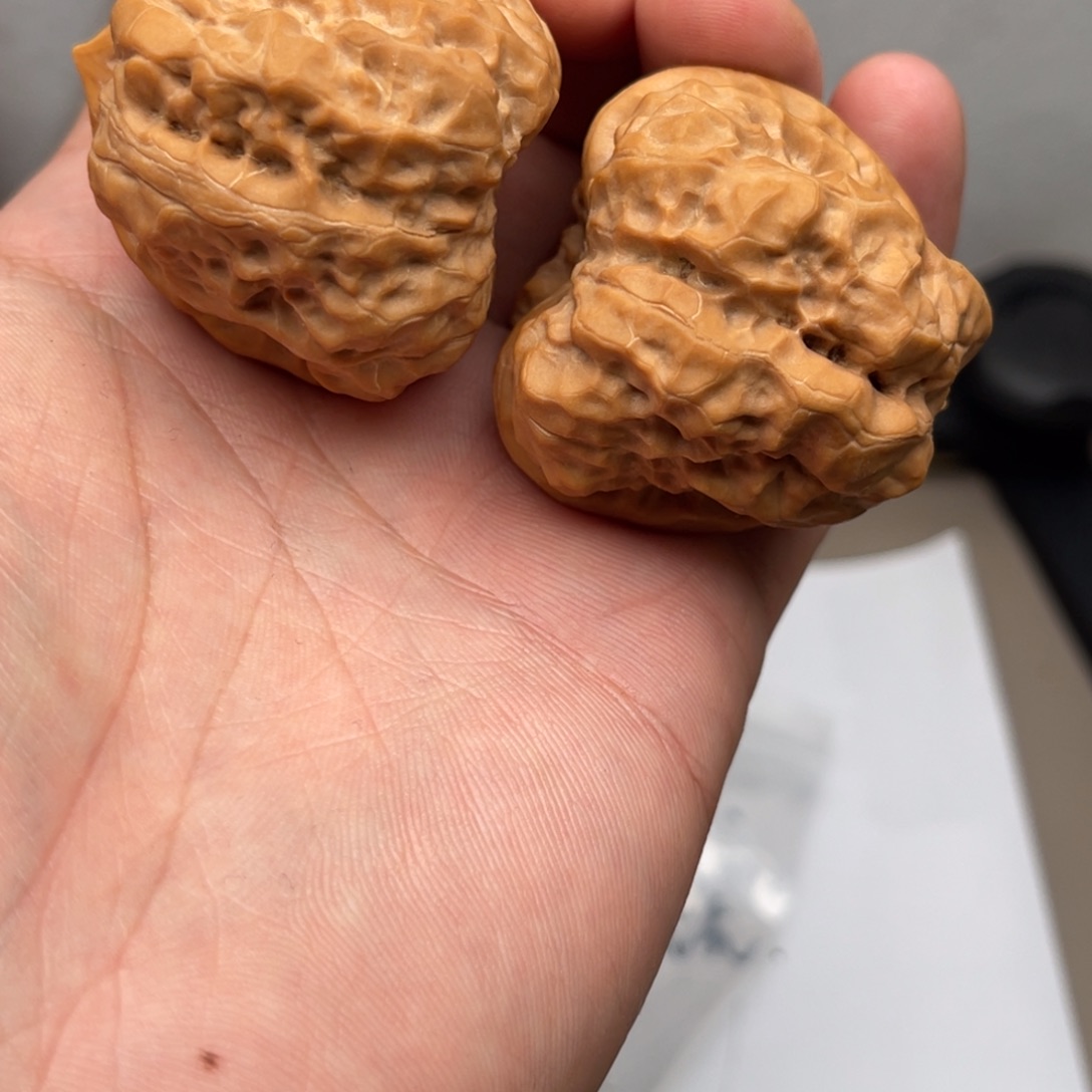 来***财文玩核桃吊坠延庆