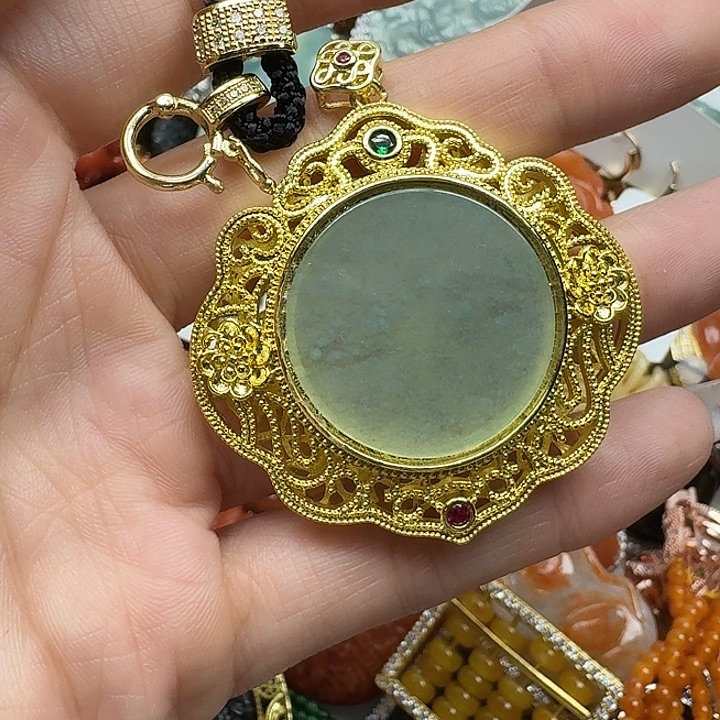 翡翠未镶嵌项链翡翠