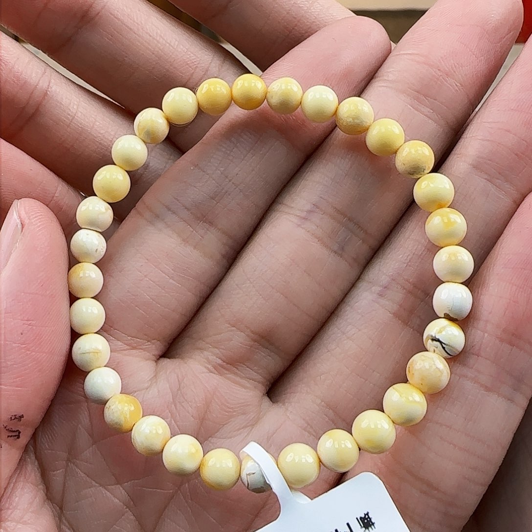 琥珀裸石未镶嵌蜜蜡