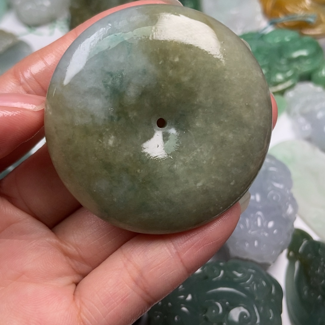 定制翡翠未镶嵌翡翠