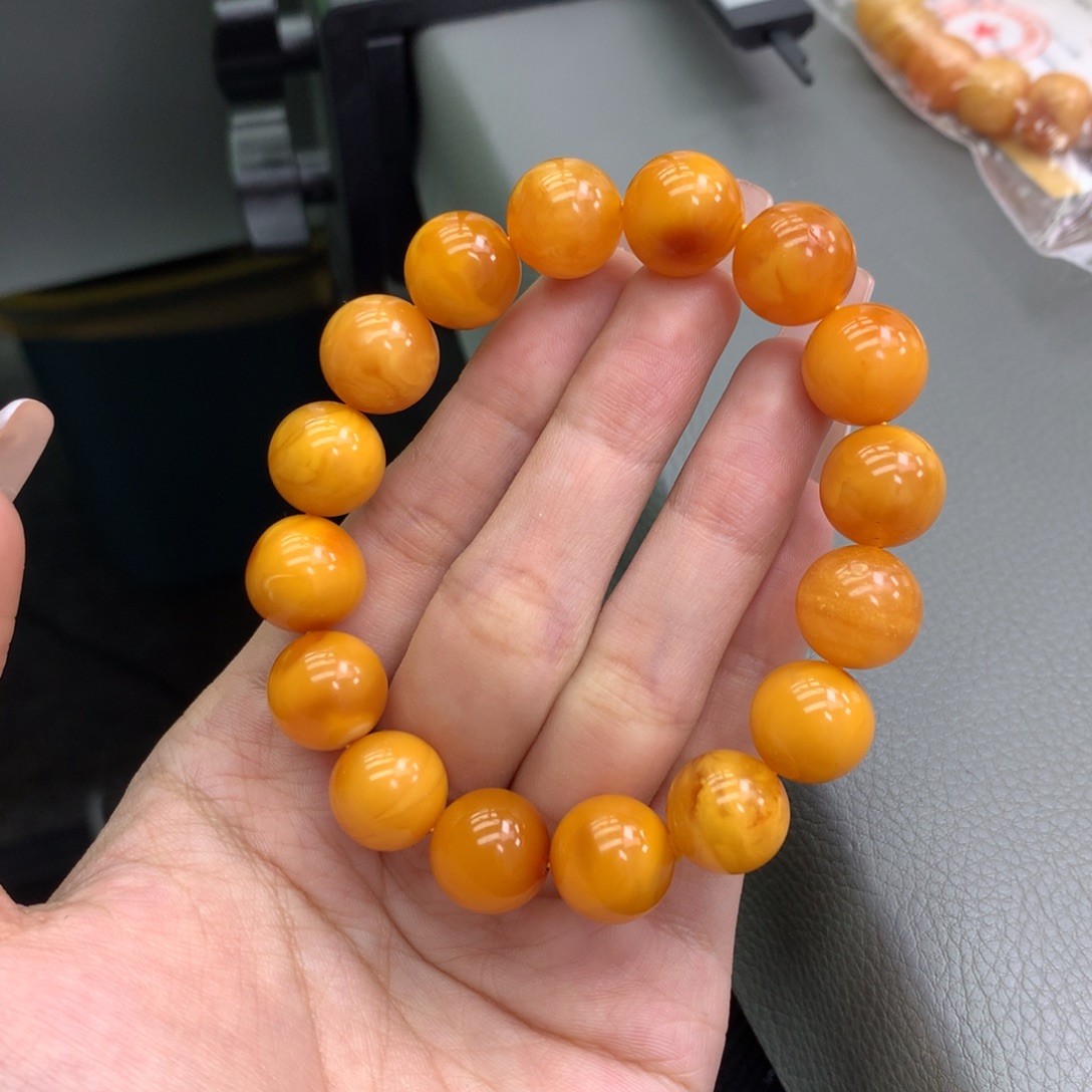 琥珀未镶嵌珠宝奇石13