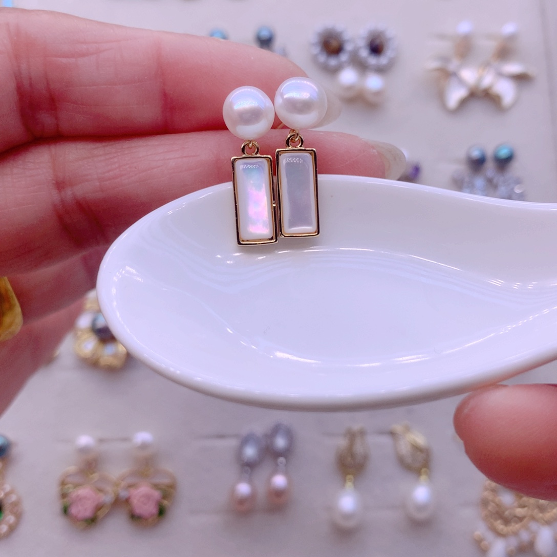 淡水珍珠耳饰合金