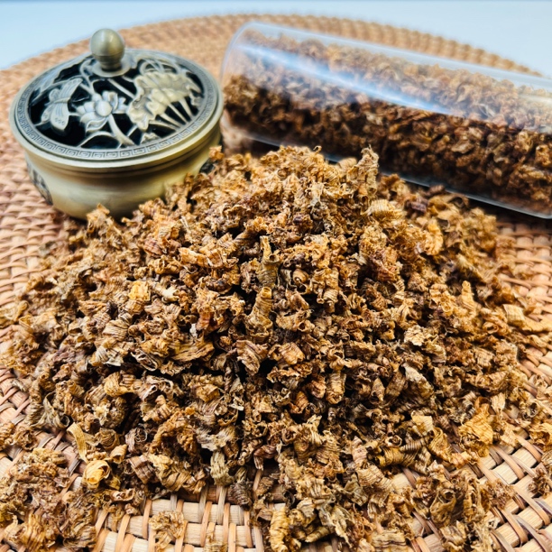 碎料上炉熏香味道浓郁