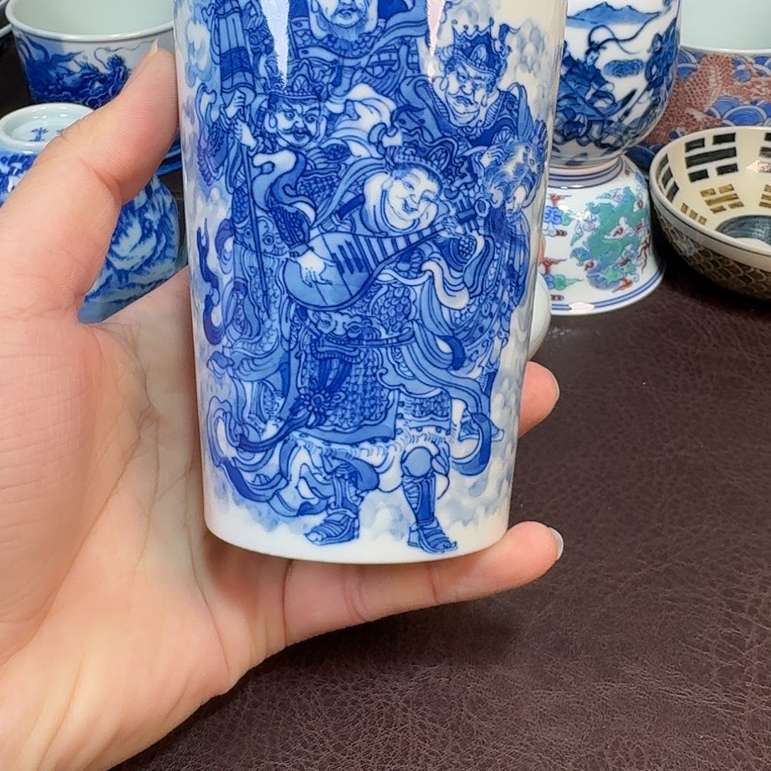 以***七现代景德镇陶瓷杯