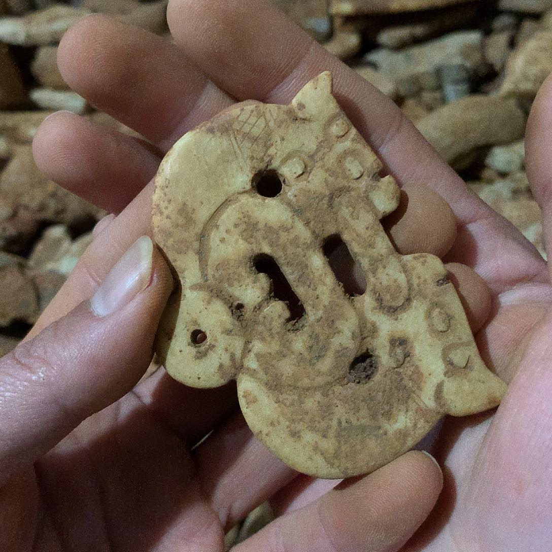 未镶嵌和田玉挂件