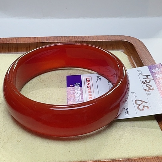 玛瑙/玉髓手镯未镶嵌李*贤