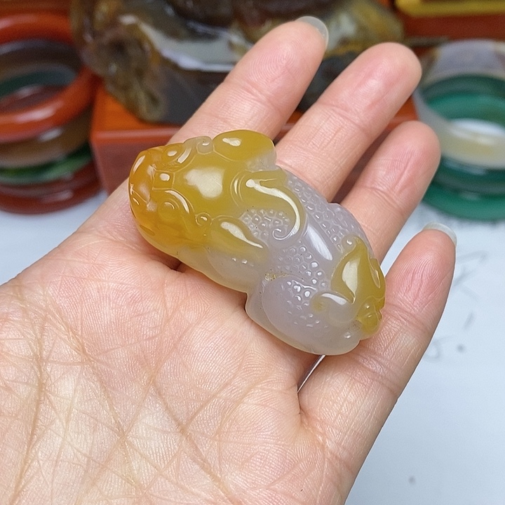 未镶嵌手把玛瑙/玉髓佰**楓