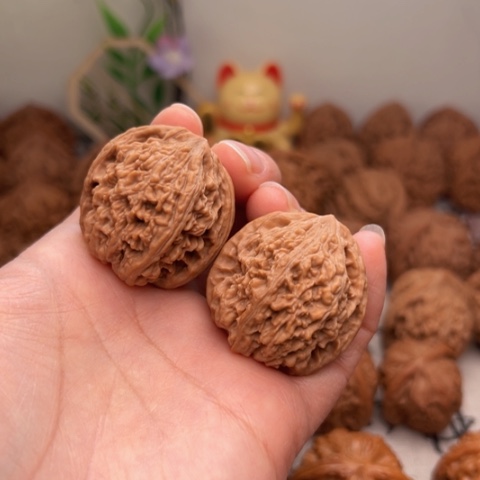 吊坠文玩核桃野生无名手捻