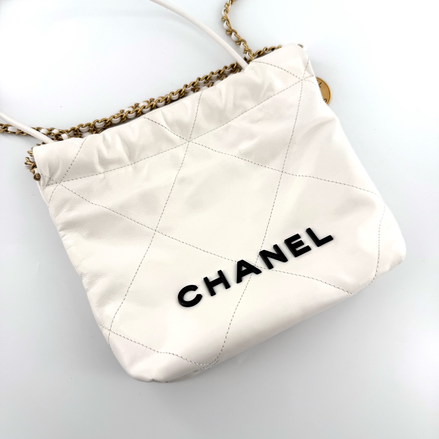 95新 Chanel/香奈儿 22bagmini 黑字 C1882