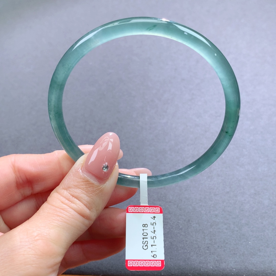 翡翠手镯未镶嵌天然翡翠手镯叮当镯