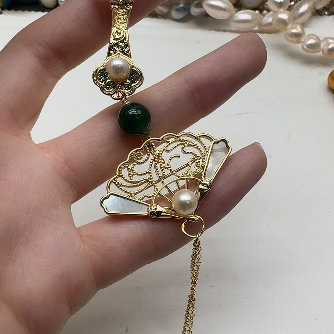 海水珍珠未镶嵌胸饰