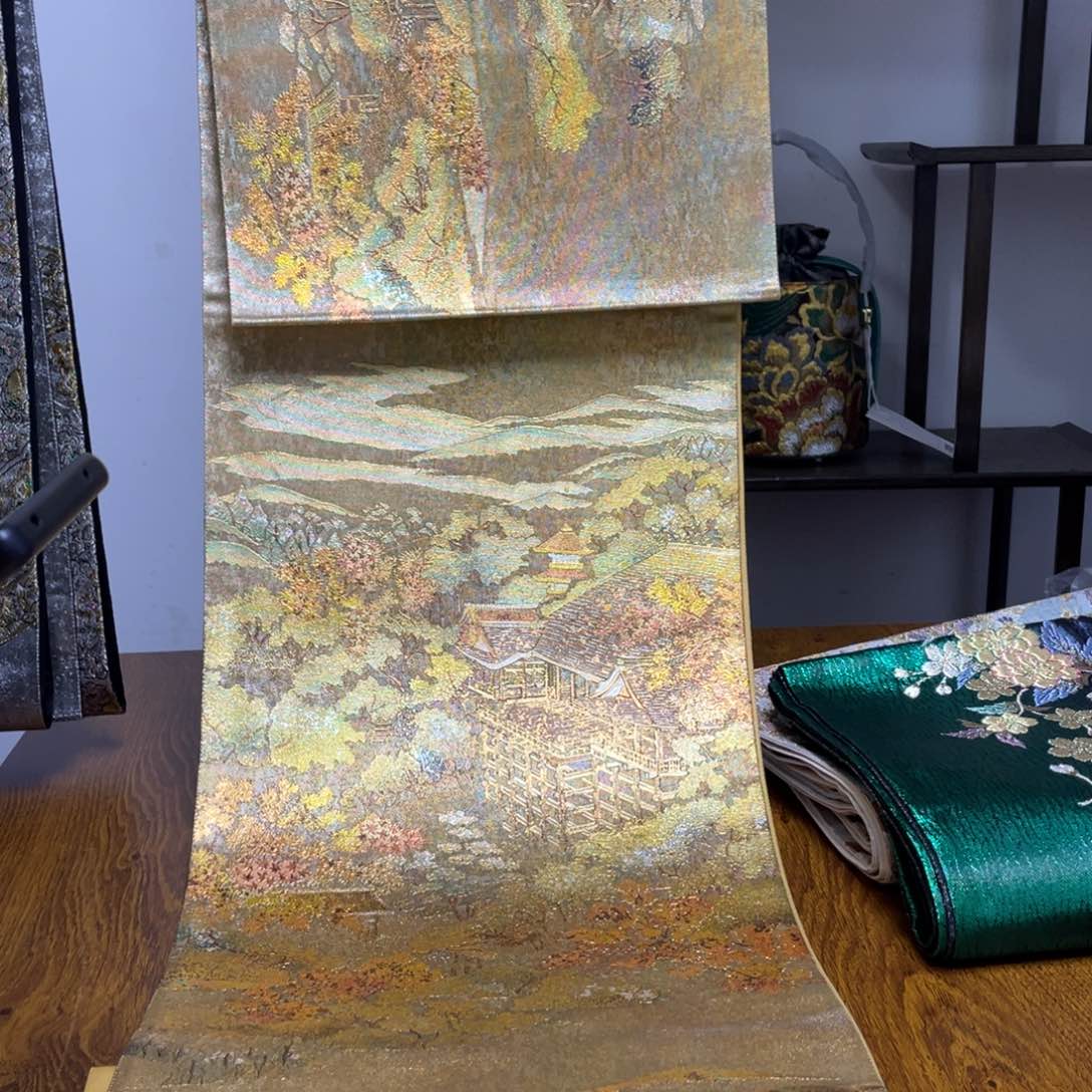 织绣织锦技艺高超