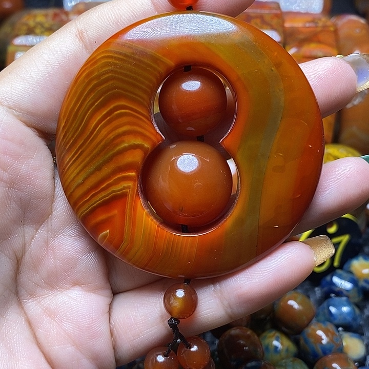 路***平玛瑙/玉髓未镶嵌手链