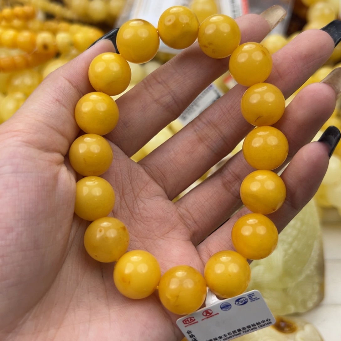 琥珀珠宝奇石未镶嵌