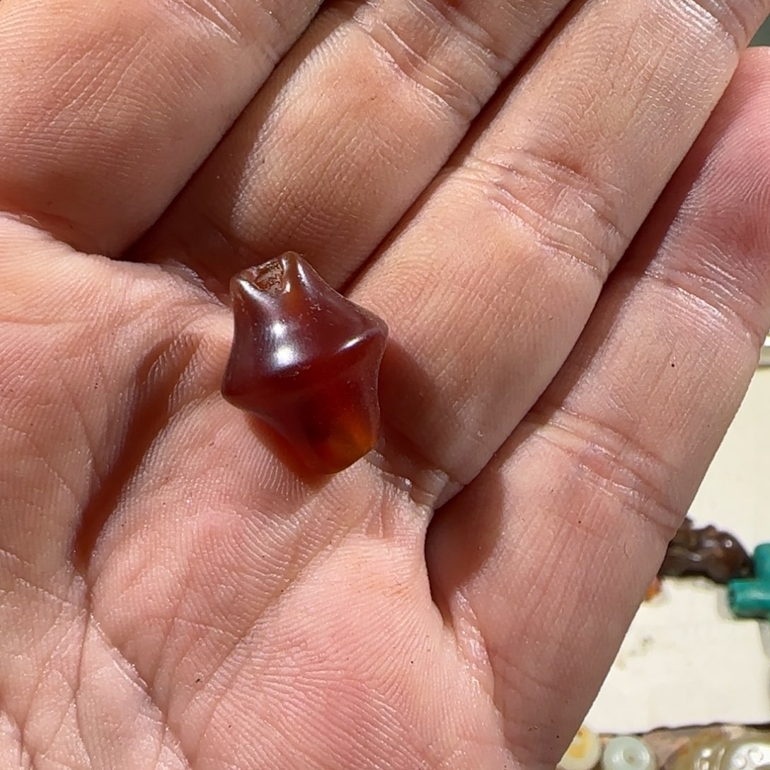 玉***痴玛瑙/玉髓未镶嵌颈饰