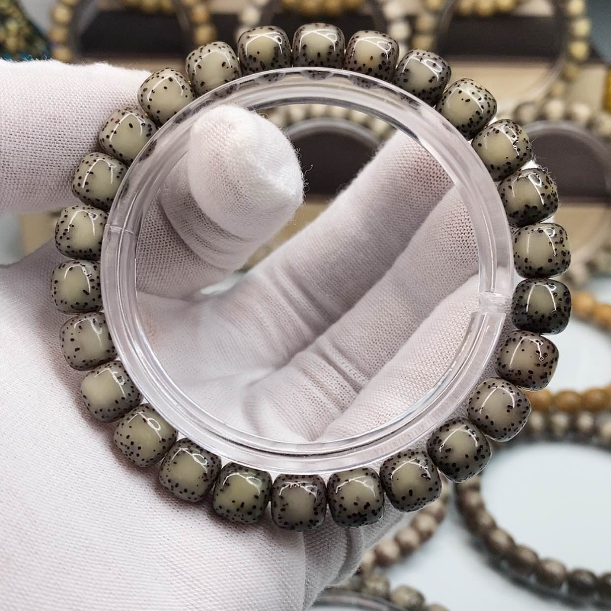 【闪购商品】星月菩提手串C****E一物一图原生态同枝黑冰双留白