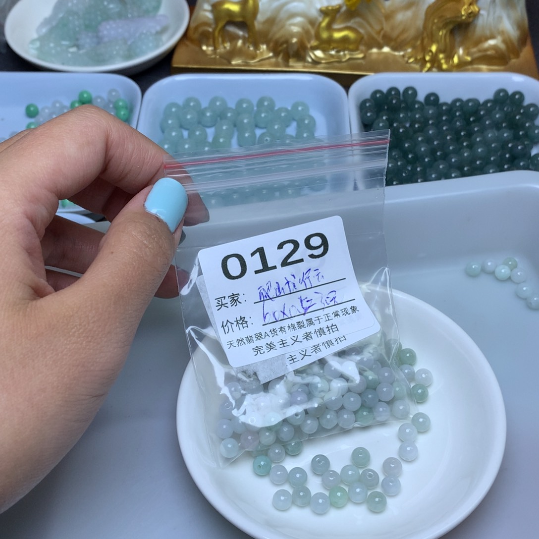 【闪购商品】翡翠手链未镶嵌爬***云