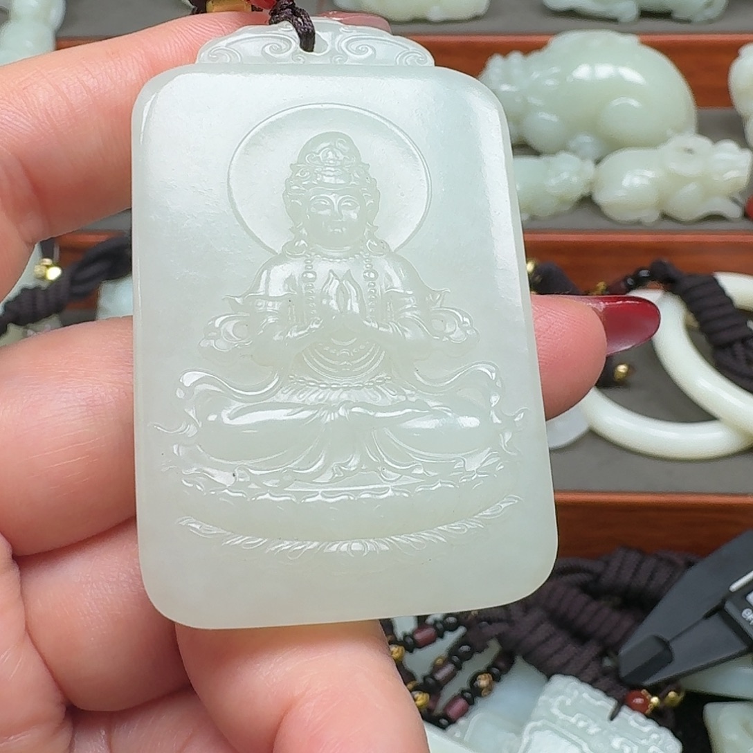 *****和田玉未镶嵌挂件