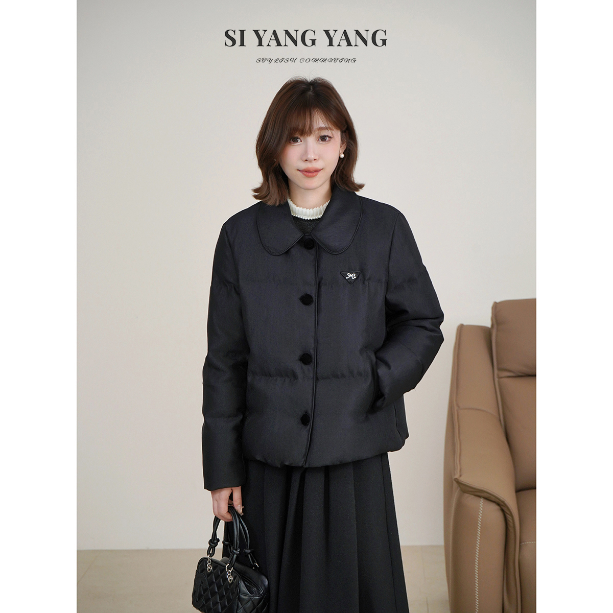 斯洋洋SIYANG冬季保暖翻领亲肤舒适百搭通勤羽绒服YR511A031SYY