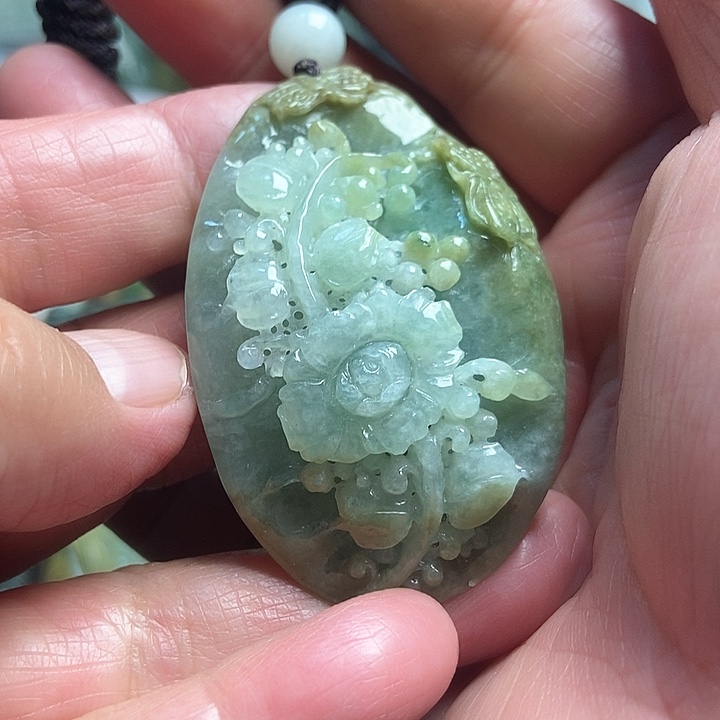 翡翠吊坠(不含链)未镶嵌龙****菜