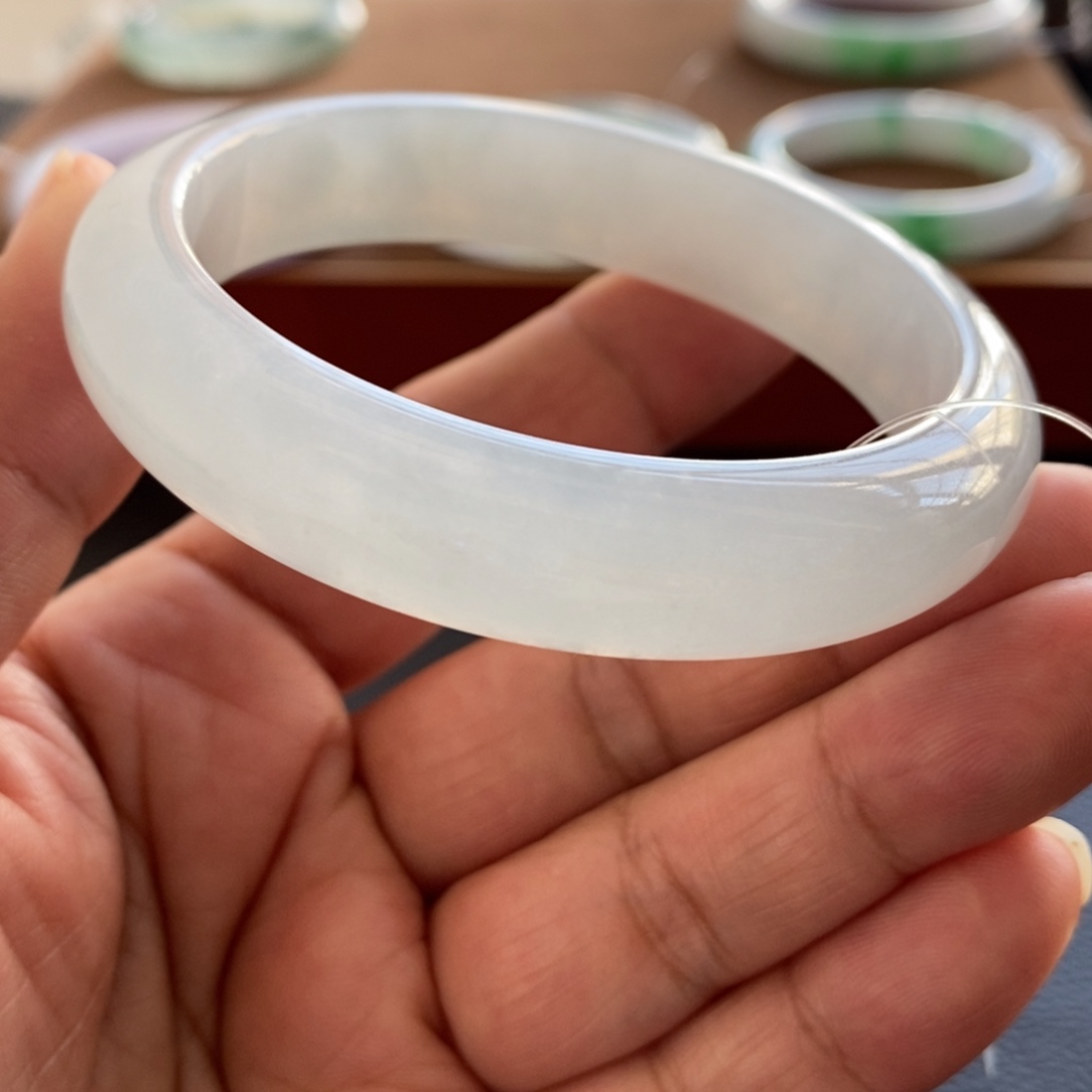 翡翠未镶嵌手镯天然翡翠手镯