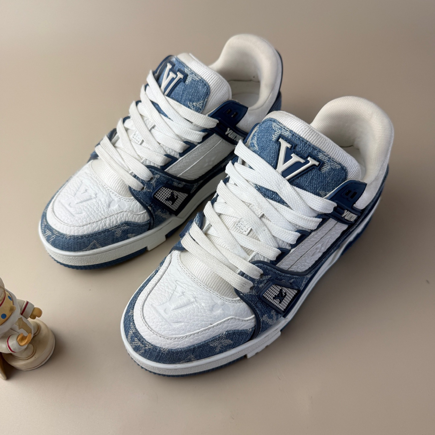 99新 LouisVuitton/路易威登 Trainer白蓝牛仔老花鞋36码 YLP4130