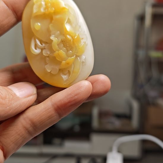 颈饰未镶嵌石英质玉@*L