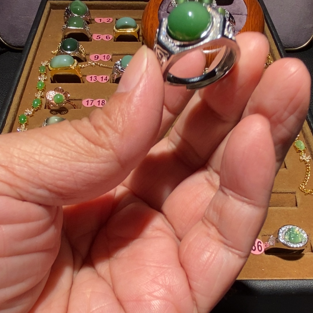 永***忆和田玉未镶嵌戒指